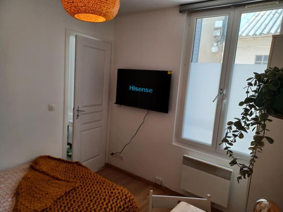 Tiny81 Cozy City Break Appartment 클리시 외부 사진